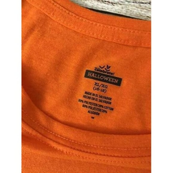 Halloween Witch T-Shirt XL Extra Large 16 18 Orange Tee Shirt NWT Glow in Dark - Picture 5 of 6